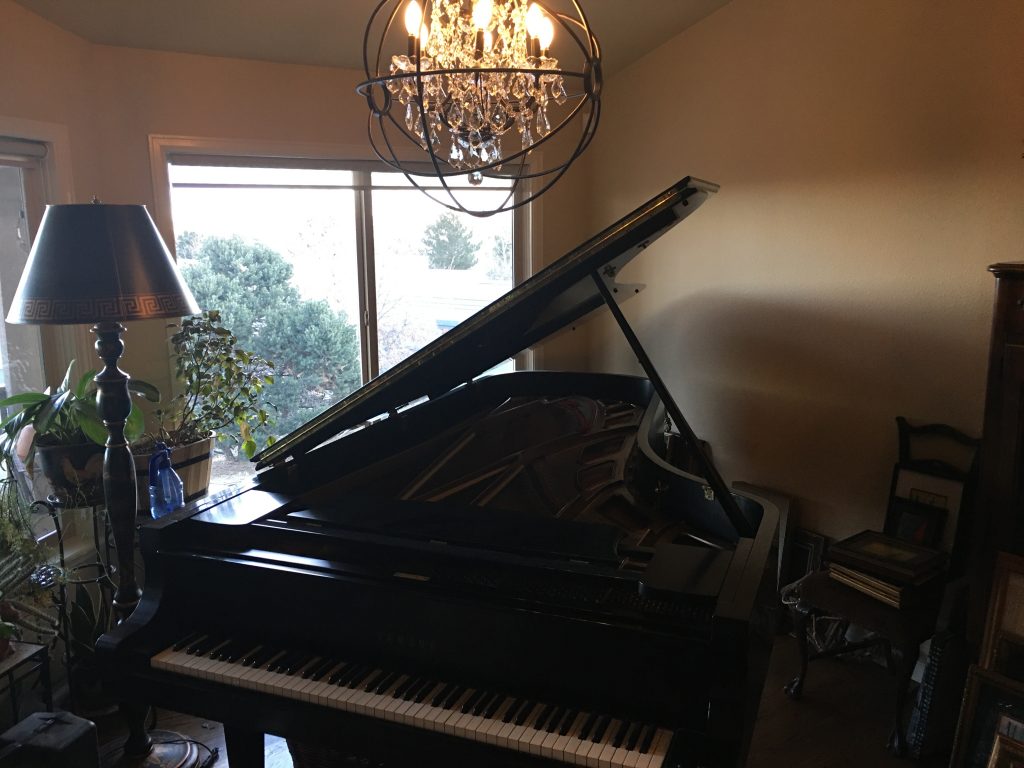 Yamaha CF piano